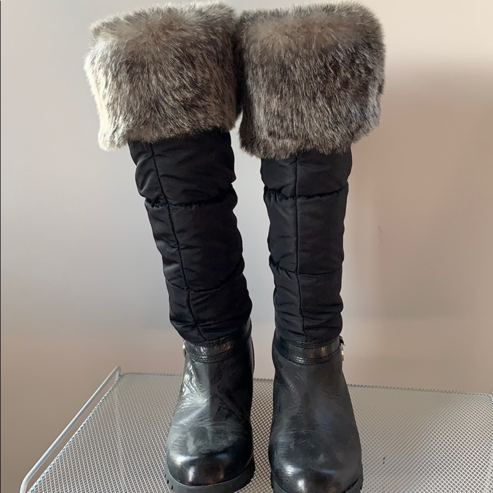 Michael Kors winter boot w/ faux fur